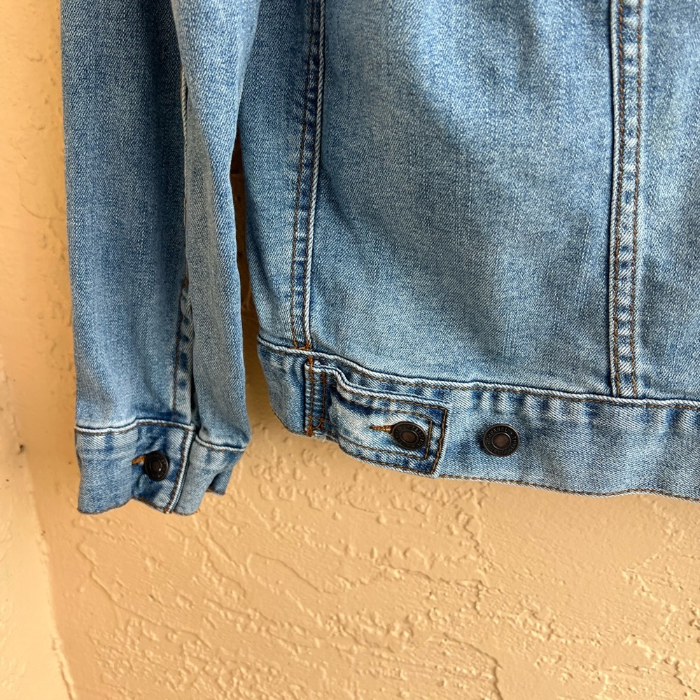 Universal Studios Blue Denim Jacket - image 11